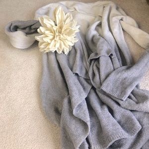 Lowball Sale! Barefoot Dreams Sweater